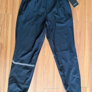 Lululemon Reflective Running Joggers - BLACK - Size Small - NWT